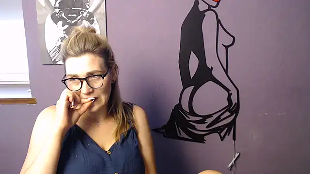  sexy lady online show from June 11, 2026, 3:54 pm