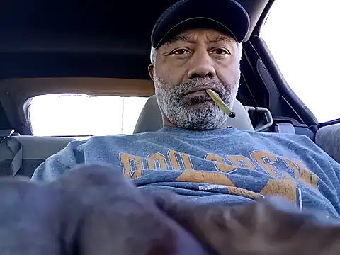 yasohw online show from January 31, 2025, 8:01 pm