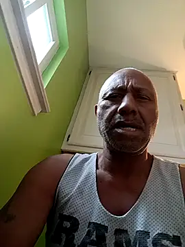 yasohw online show from November 28, 2025, 6:21 pm