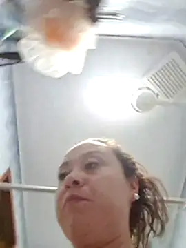 Snapshot of RenataSexy_ chatting on February 26, 2026, 11:37 pm RenataSexy online show from February 26, 2026, 11:37 pm