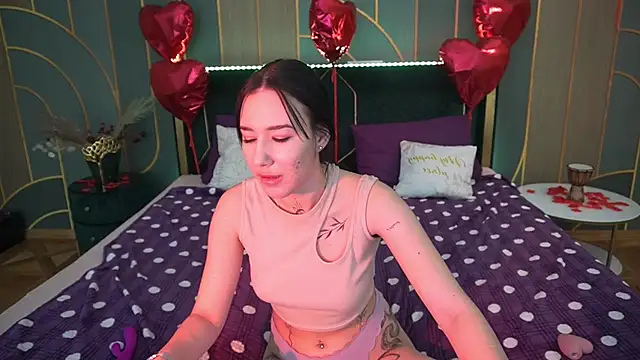 NikkiGoldSide online show from March 2, 2025, 7:56 pm