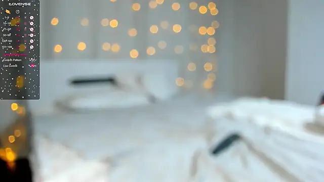 OttilieBurruss online show from February 12, 2025, 2:32 pm