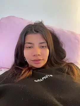 adop me   online show from April 19, 2026, 9:50 pm