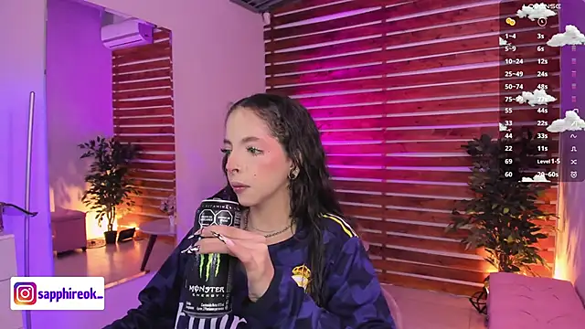 Sapphire Venuss online show from November 14, 2025, 1:26 am