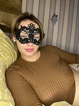 69Laura696 online show from September 12, 2025, 3:34 pm