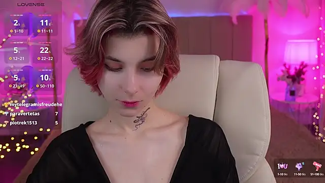 HaylaAmber online show from December 12, 2024, 11:14 pm