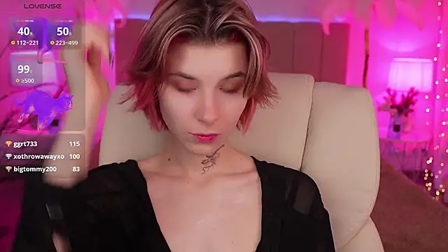 HaylaAmber online show from December 14, 2024, 5:40 am