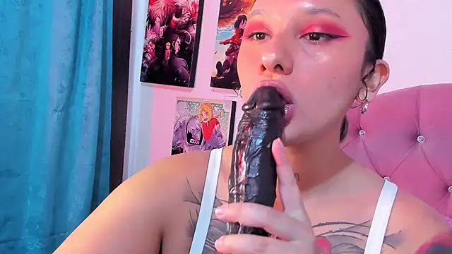 Snapshot of Mila_nixon02 chatting on September 26, 2025, 5:06 pm Mila nixon02 online show from September 26, 2025, 5:06 pm