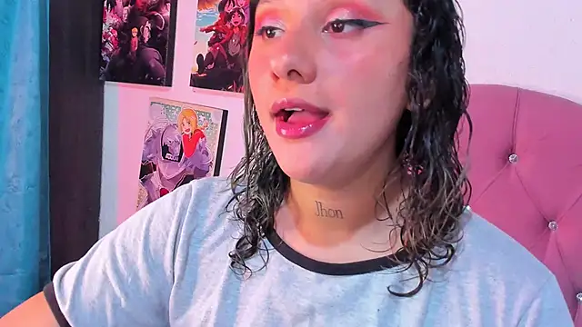 Snapshot of Mila_nixon02 chatting on October 17, 2025, 4:53 pm Mila nixon02 online show from October 17, 2025, 4:53 pm