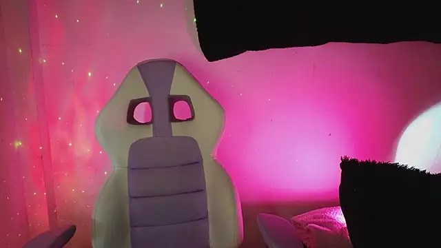 Alahia7demon online show from November 14, 2025, 8:07 pm