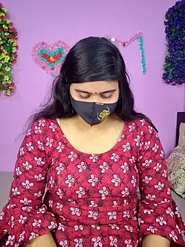 Hot Maleka online show from December 22, 2025, 1:52 pm