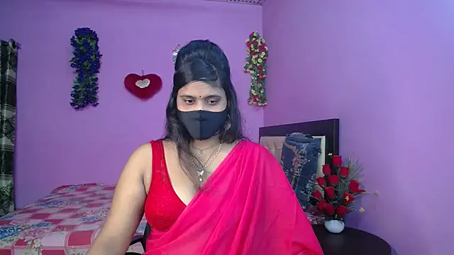 Hot Maleka online show from June 6, 2026, 4:55 pm