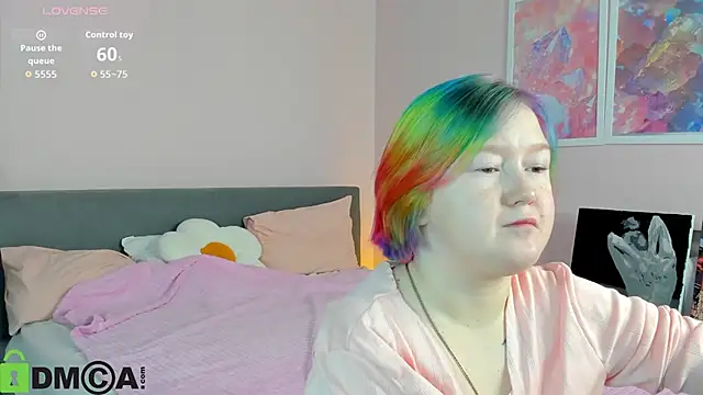 Sara Robinson online show from November 26, 2025, 2:45 am