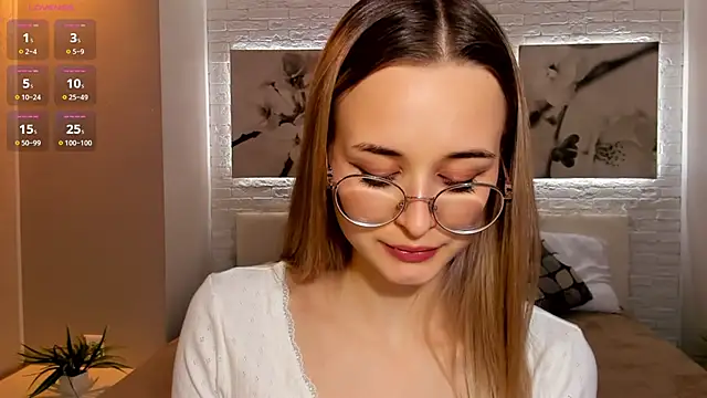 Tiffanyhunt online show from March 14, 2025, 2:30 pm