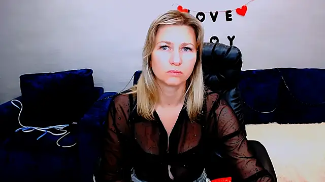 Incredible Ariela online show from September 23, 2025, 4:04 am