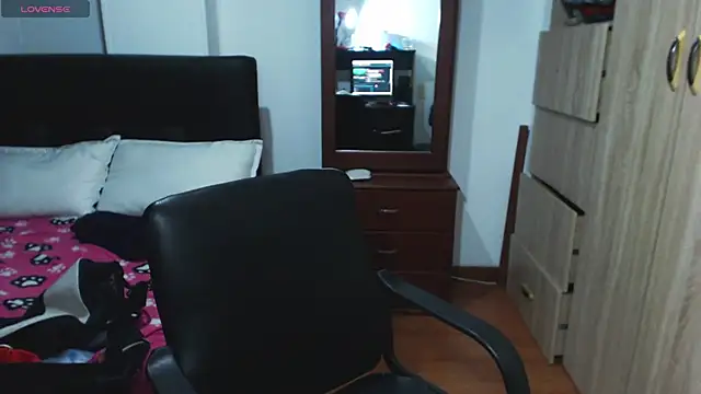 miia-big1boobs  online show from January 17, 2025, 1:57 am