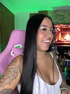 Tamara Roberts1 online show from December 27, 2024, 5:20 am