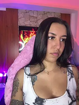 Tamara Roberts1 online show from February 3, 2026, 2:53 am