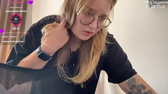 JacyWinslat online show from March 21, 2026, 8:19 am