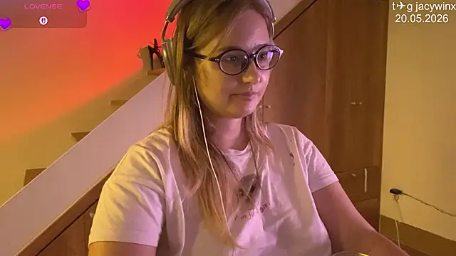 Snapshot of JacyWinslat chatting on May 20, 2026, 2:34 pm JacyWinslat online show from May 20, 2026, 2:34 pm