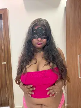 sexy-bu online show from May 29, 2026, 5:44 pm
