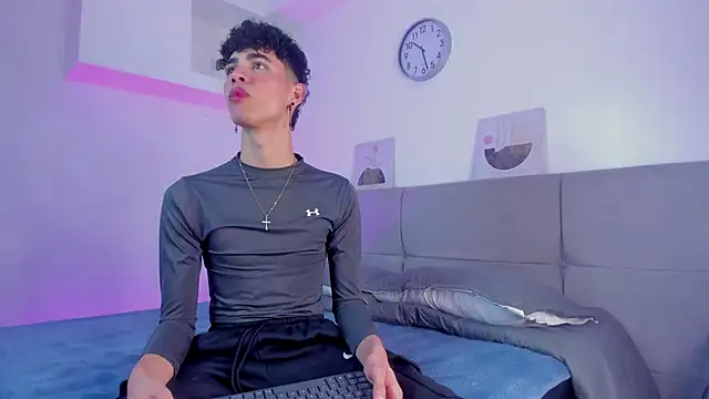 NeoRaptis online show from December 26, 2024, 8:11 pm