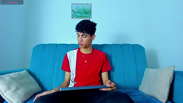 NeoRaptis online show from February 27, 2025, 8:42 pm