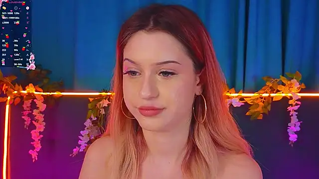 AlinaWalters online show from November 27, 2025, 8:11 pm