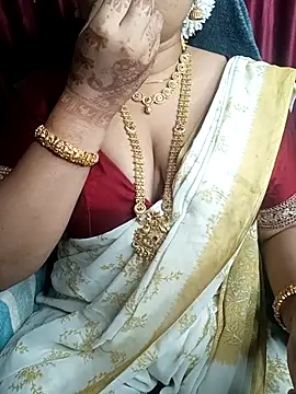  YOUR DREAM FANTASY  online show from February 21, 2026, 10:05 am