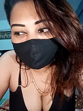 Snapshot of Cute-mona chatting on February 10, 2025, 8:10 pm Cute-mona online show from February 10, 2025, 8:10 pm