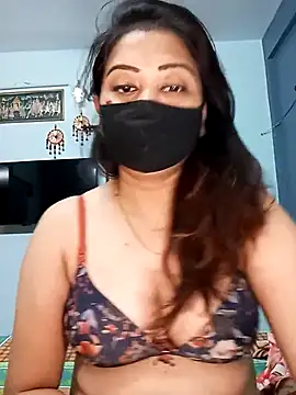 Snapshot of Cute-mona chatting on February 12, 2025, 7:45 pm Cute-mona online show from February 12, 2025, 7:45 pm