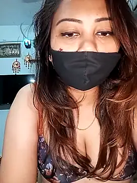 Snapshot of Cute-mona chatting on March 4, 2025, 10:49 pm Cute-mona online show from March 4, 2025, 10:49 pm