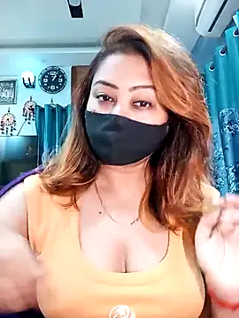 Snapshot of Cute-mona chatting on November 22, 2025, 7:35 pm Cute-mona online show from November 22, 2025, 7:35 pm