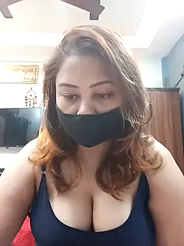 Snapshot of Cute-mona chatting on December 17, 2025, 10:43 am Cute-mona online show from December 17, 2025, 10:43 am