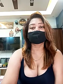 Snapshot of Cute-mona chatting on January 9, 2026, 10:51 am Cute-mona online show from January 9, 2026, 10:51 am