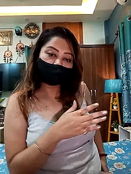 Cute-mona online show from March 25, 2026, 10:21 am