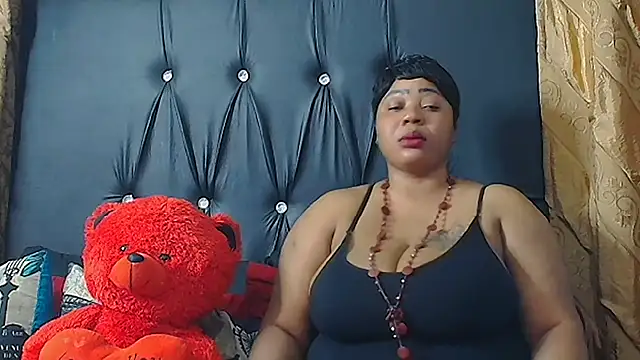 Snapshot of HUMONGUOUSTITSS chatting on September 17, 2025, 3:46 pm HUMONGUOUSTITSS online show from September 17, 2025, 3:46 pm