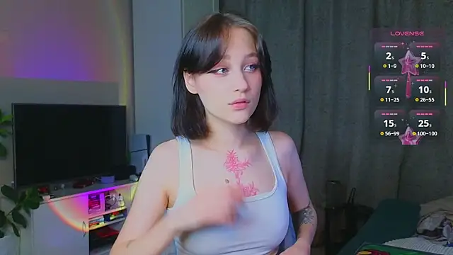 MaryRace online show from October 4, 2025, 12:14 pm