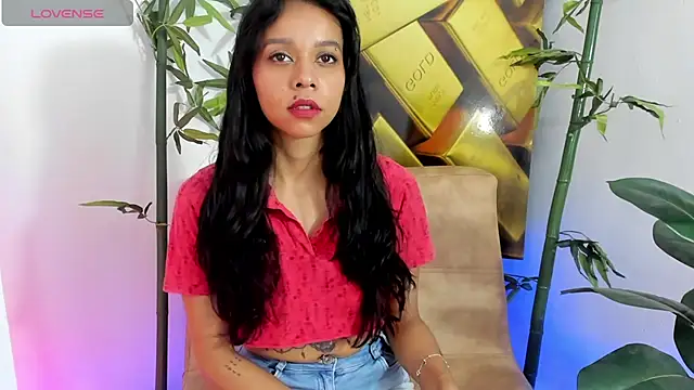 Snapshot of ladynemesis chatting on December 10, 2024, 1:11 am ladynemesis online show from December 10, 2024, 1:11 am