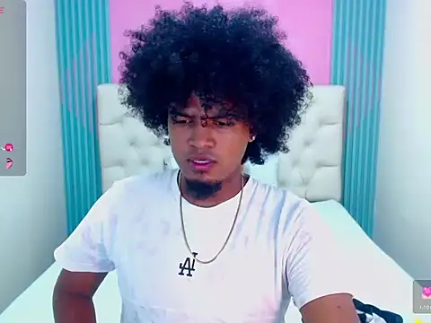 JaicobRuneer online show from October 2, 2025, 10:39 pm