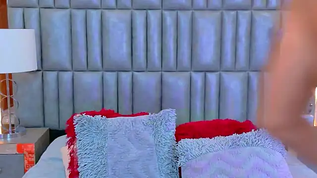 TiaraRosse online show from March 14, 2026, 3:28 pm