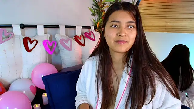 Rebeca Williams  online show from February 14, 2025, 11:53 pm