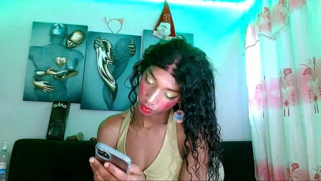 Snapshot of Maidi_ chatting on February 12, 2025, 1:37 pm Maidi online show from February 12, 2025, 1:37 pm