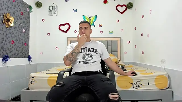 simookeler online show from September 9, 2025, 2:55 am