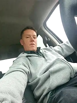 Bigtater1999 online show from February 25, 2026, 1:21 pm