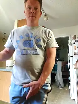 Bigtater1999 online show from April 14, 2026, 10:05 pm