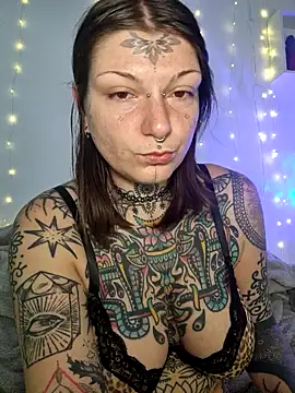 lizzardqueeen online show from February 20, 2026, 6:10 am