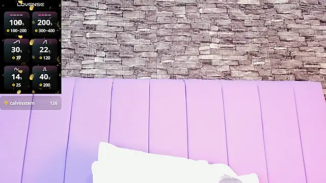 Aixa hill1 online show from February 13, 2025, 8:24 pm