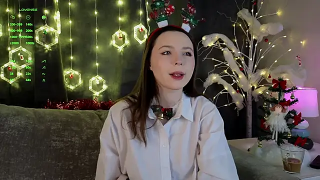 Snapshot of GarynAnstead chatting on December 24, 2024, 11:06 am GarynAnstead online show from December 24, 2024, 11:06 am