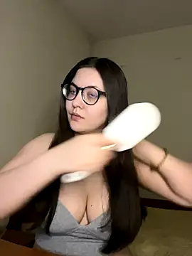 Prudie Gabriella online show from November 15, 2025, 2:57 pm